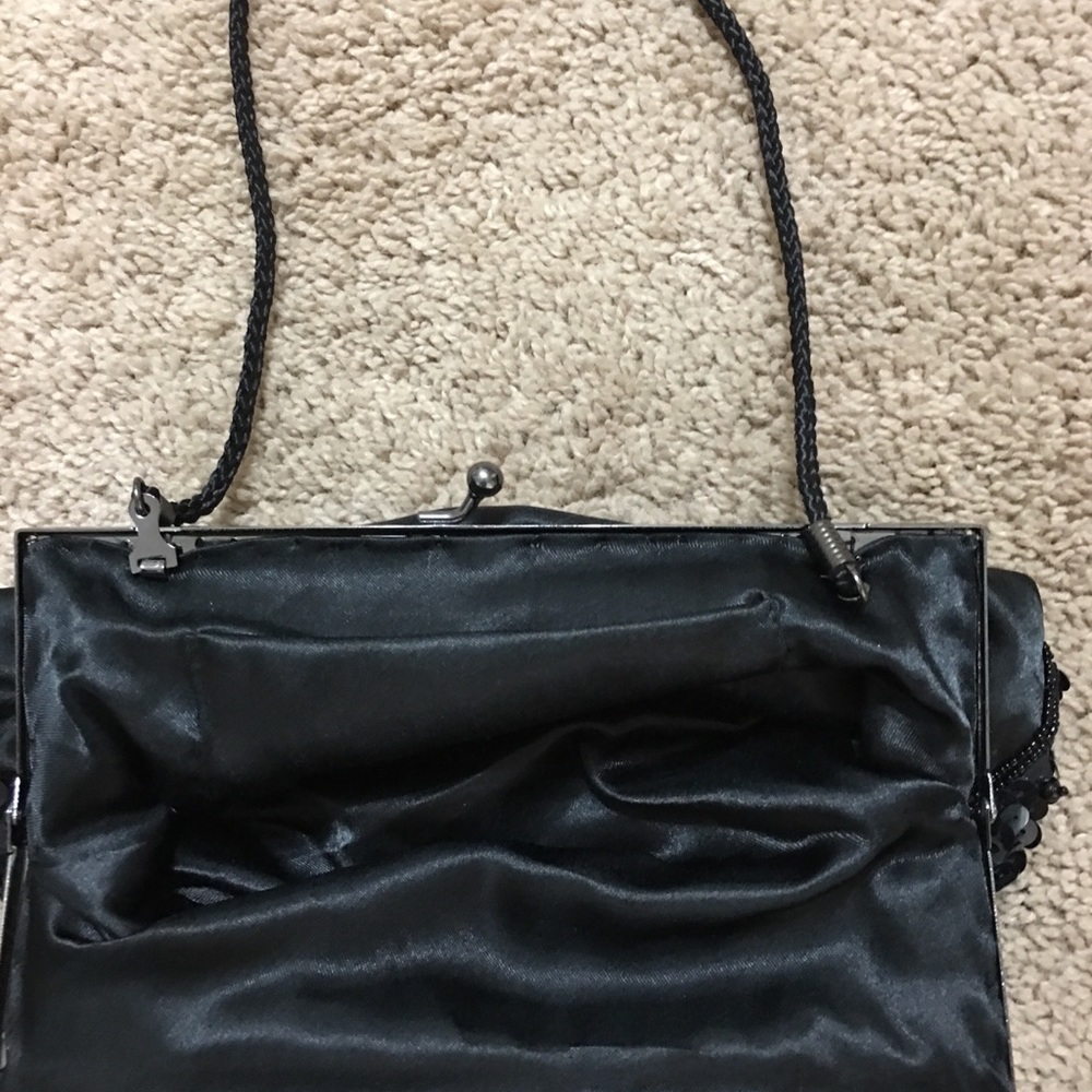 Beaded, sequined black evening bag clutch - Picture 3 of 4